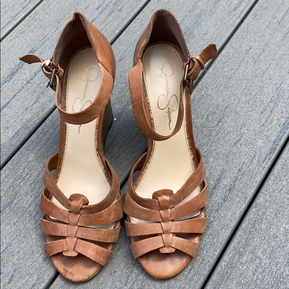 Shoes Jessica Simpson size 9.5 tan wedge heels